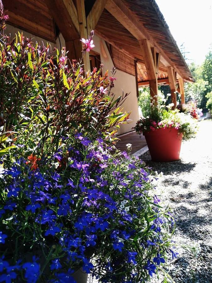 Hotel Restaurant Gites Les 5 Saisons Freissinieres Екстериор снимка