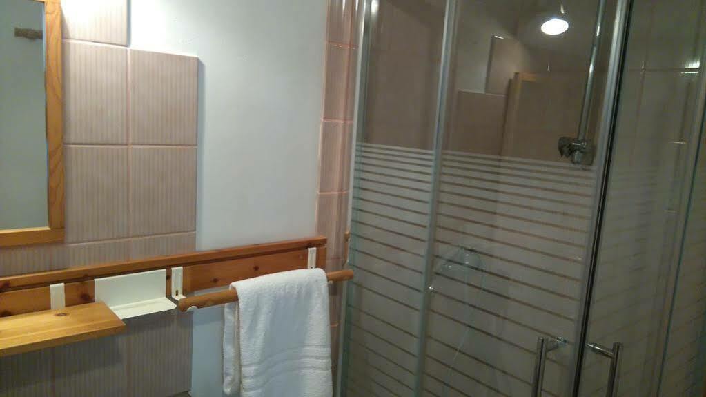Hotel Restaurant Gites Les 5 Saisons Freissinieres Екстериор снимка